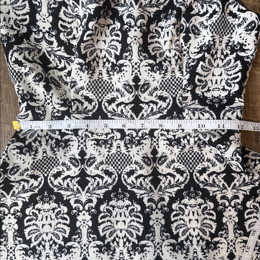 Lush Women’s Black & White Damask Fit-and-Flare Dress Size X-Small - Picture 7 of 12